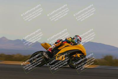 media/Dec-17-2022-SoCal Trackdays (Sat) [[224abd9271]]/Turn 9 Side (245pm)/